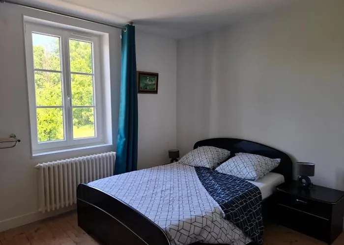 De L'engievre בית נופש *